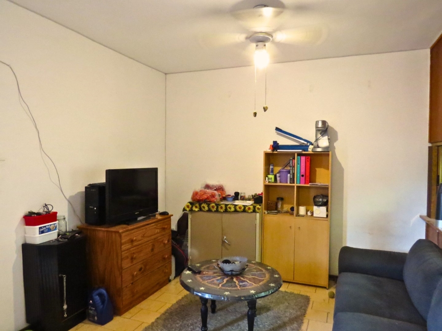 2 Bedroom Property for Sale in Westdene Free State